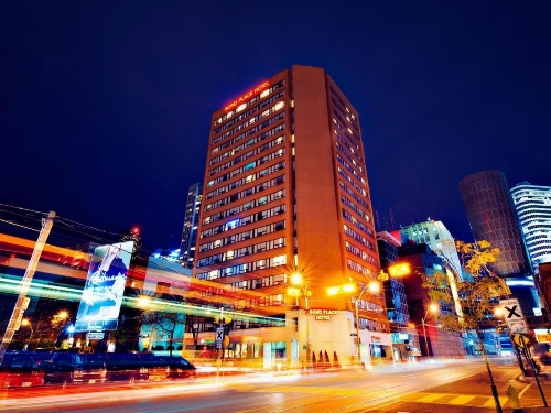 Bond Place Hotel image 1