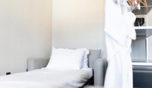 Bond Place Hotel image 3