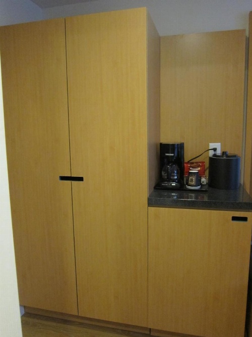 Bond Place Hotel image 33