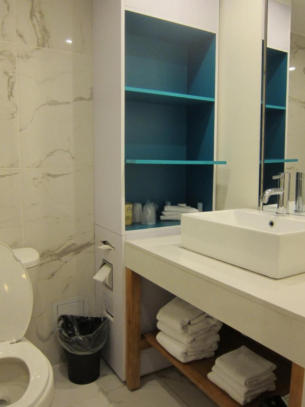 Bond Place Hotel Image 43