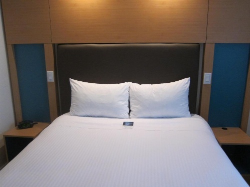 Bond Place Hotel image 48